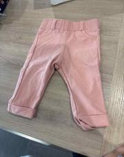 Pantalon rose kiabi 1 mois 