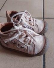 Chaussures GBB rose métallisé 20