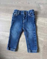 Jeans TAO taille 9 mois 