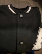 Veste noire et blanche 5-6 ans 