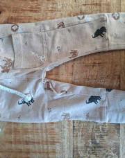 Pantalon beige motif animaux 