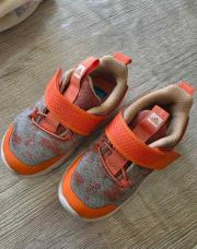 Chaussure Adidas minnie