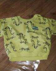 Pull jaune motif crocodile 6 mois 