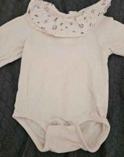 Body beige col fleur 