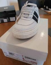 Basket blanche red limit 31