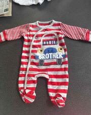 Combi taille naissance lignée avec une voiture brother