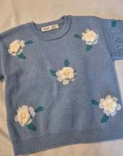 Pull bleu fleurs 3d shein 2-3y