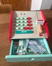 Caisse jouet
