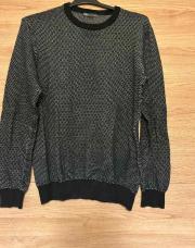 Pull noir 