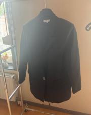 Blazer noir porté 1x 