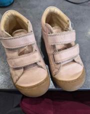Chaussure naturino taille 25
