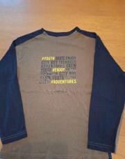 T-shirt manches longues  8 ans 