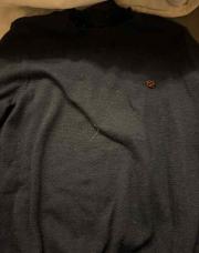 Pull bleu marine 82 