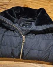 8 blouson  noir Zara basic S avec capuche 