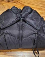 15 blouson  noir Guess XS  C