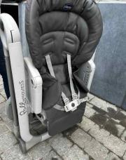 Chaise haute chicco avec réducteur 