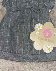 Robe grise noeud