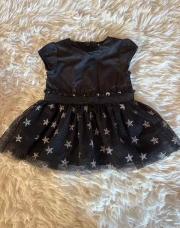 Robe noir à étoile 3 mois 