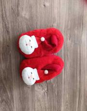 Pantoufles de Noël 22/23 jamais mises 
