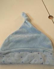 Bonnet velours bleu ciel