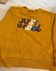 Pull okaidi taille 116 moutarde 