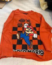 T-shirt longue manche Mario orange 4/5 ans 