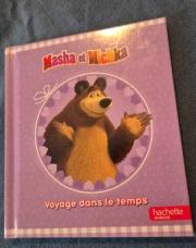 Masha et Michka voyage dans le temms
