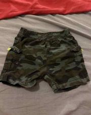 Short militaire 12 mois