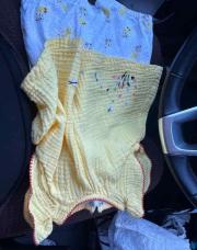 Combishort jaune catimini 6mois