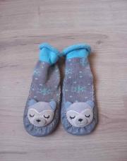 Chaussons taille 24
