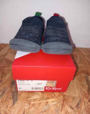 Chaussons Kickers pointure 22