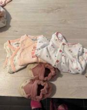 Lot vêtements avec une petite tache 