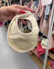 Bavoir beige 