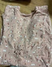Combinaison primark rose fleurie 2/3 ans 