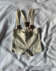 Short bretelles Primark 3/6 mois 
