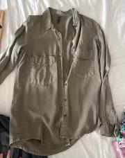 Chemise Kaki S stradivarius 