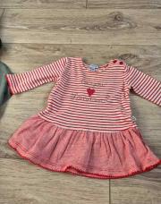 Robe marine rouge et blanche
