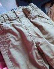 Pantalon kaki kiabi 12mois
