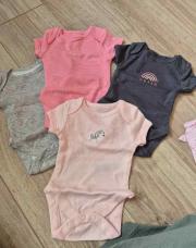 4 bodies courtes manches rose