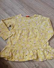 Pull jaune a fleur