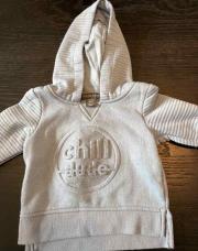 Pull bleu chill 