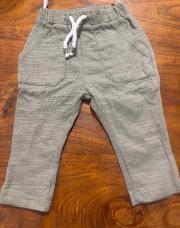 Pantalon kaki c&a 9 mois 