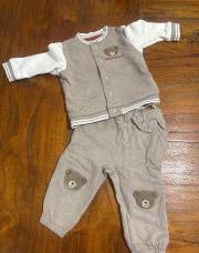 Ensemble ours c&a 6 mois veste pantalon 