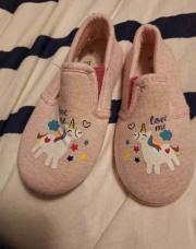 Chaussons roses licorne 