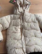 Manteau à pois 104