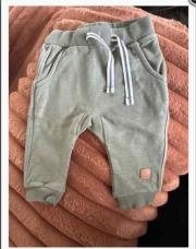 Pantalon kaki 1 mois 