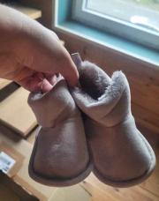 Chaussure grise fouree 