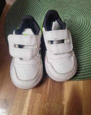 Basket Adidas vert fluo