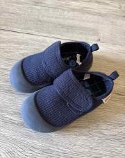 Chaussons bleu 24
