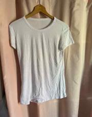 Tee s hier blanc taille u